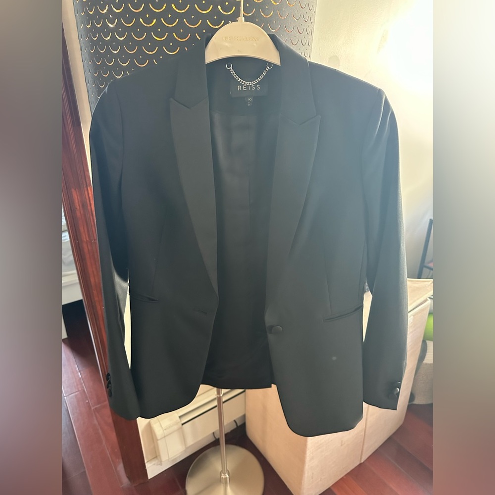 Reiss wool blazer stunning. Never worn.